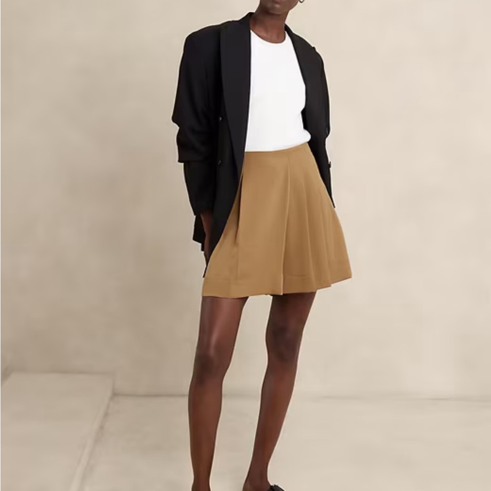Banana Republic Black Silky Skort